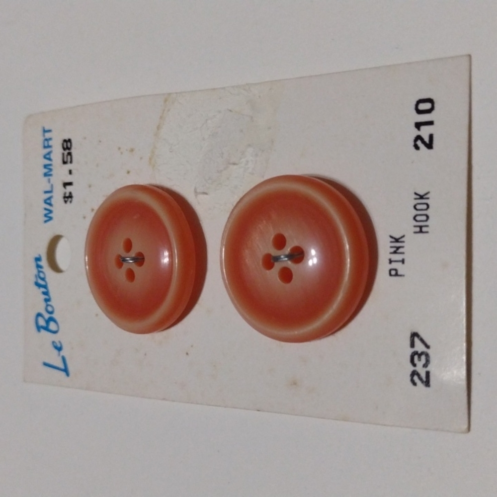 5/$15 Peach Buttons Le Bouton 237